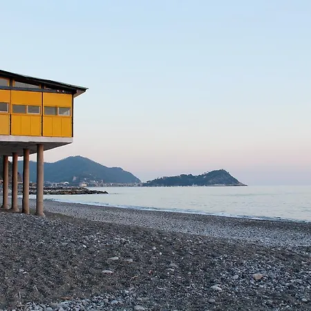 House Lo Scoglio Cavi di Lavagna